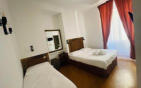 Domus Colosseo Boutique Hotel